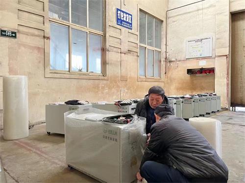 一批除尘装备打包发货—59博论坛网工业吸尘器_59博论坛网