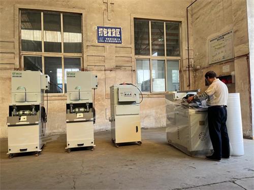 防爆脉冲除尘器、工业吸尘器、脉冲滤筒除尘器、砂轮机除尘器、文丘里湿式除尘器打包发货——59博论坛网工业_59博论坛网