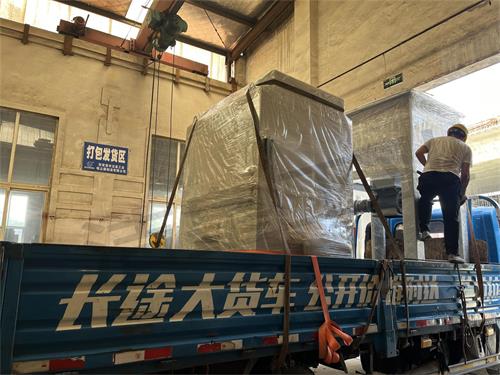 日常打包发货发往昆山、上海——59博论坛网工业_59博论坛网