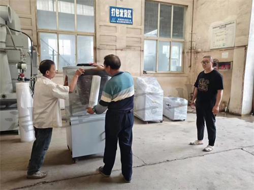 几台小装备打包发货——59博论坛网工业_59博论坛网
